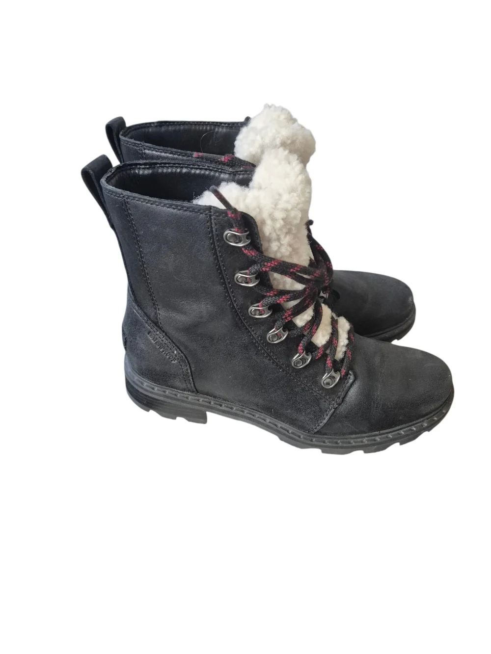 Sorel Black Leather Winter Boots with Cream Shearling‎ and Red-Accent Laces